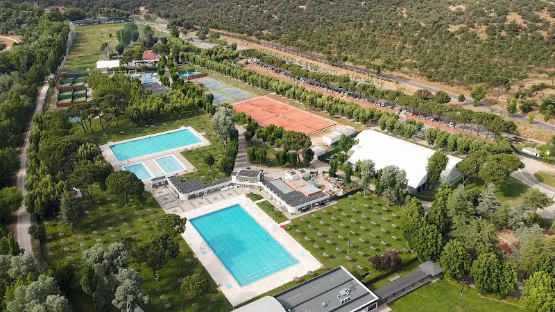 Piscina Club Deportivo Somontes - Madrid