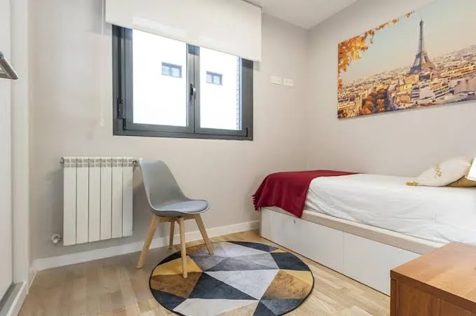 EXCLUSIVE BUILDING SWIMMING POOL - MADRID RIO CITY CENTER