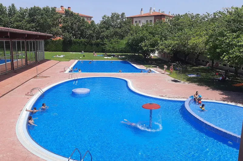 Piscina Cubierta Municipal de Pallejà