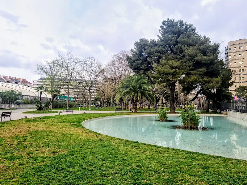 Jardines de Piscinas y Deportes - Barcelona