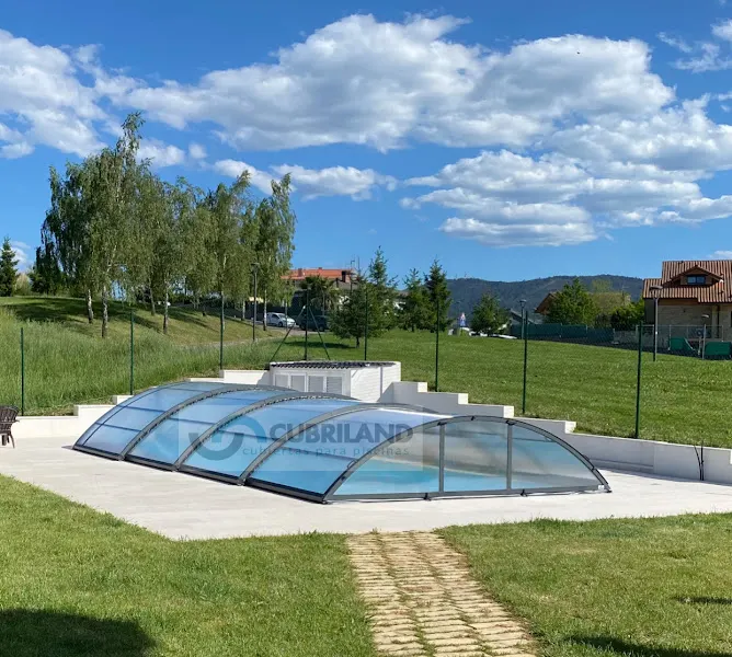 Cubriland cubiertas para piscinas - Madrid