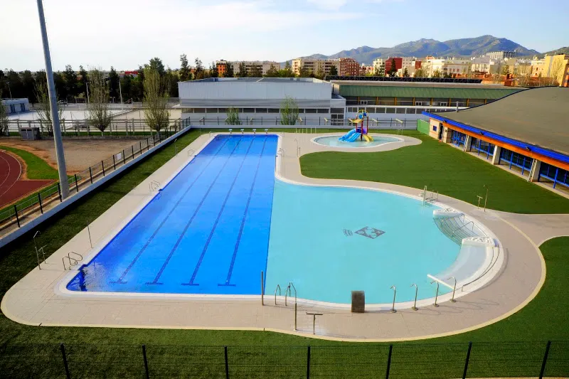 Piscina Municipal d'Amposta - Piscina pública en Amposta - foto 2