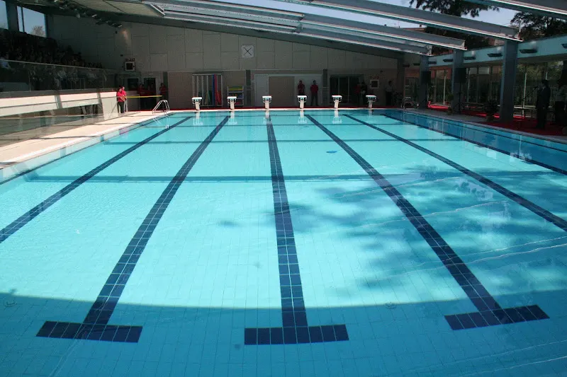 CEM Fondo d'en Peixo - Polideportivo en Prat de Llobregat (El) - foto 2