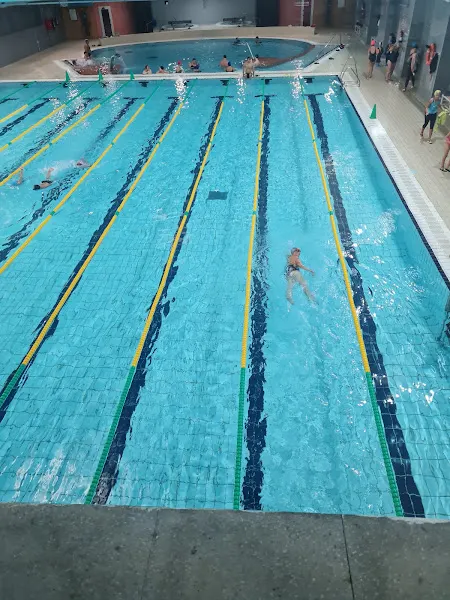 Centro deportivo Raval
