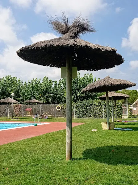 Centro Deportivo Comunidad Oreneta y Flor de Maig - Cerdanyola del Vallès