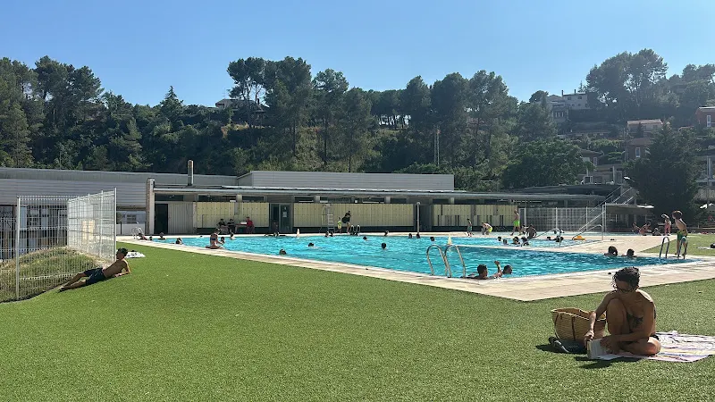Piscina Municipal de Corbera - Barcelona