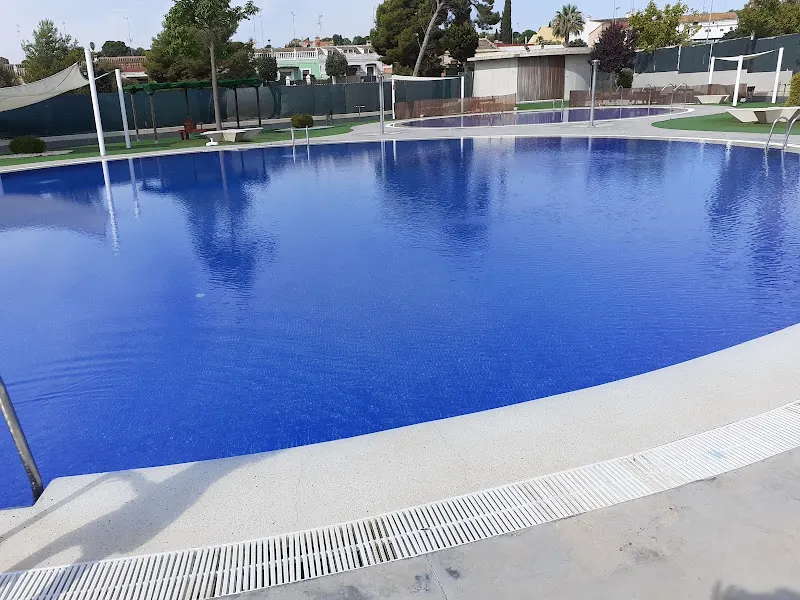 Piscina Municipal - Piscina en Rocafort - foto 2